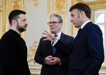 Macron propone cumbre del G7 en París con participación de Rusia, Ucrania y Dinamarca