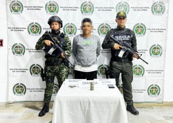 Capturado presunto integrante de ACS. Le hayan una granada y munición