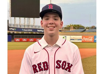 Alcalde Char resalta a Barranquilla como semillero de grandes deportistas: Harry Canedo se forjó en el Édgar Rentería