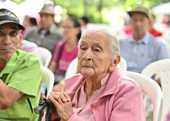 Último llamado: adultos mayores tienen hasta el 12 de enero para reclamar el bono pensional de $230.000