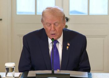 Trump afirma que EE. UU. decidirá qué petroleras entrarán a Venezuela y promoverá inversiones por más de $100.000 millones