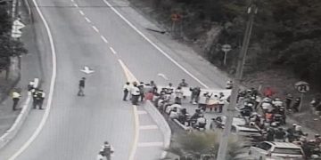 Cierre total en la vía al Llano por manifestación en Cáqueza, Cundinamarca