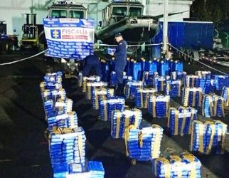 Armada incauta en el Pacífico dos toneladas de cocaína en operación internacional