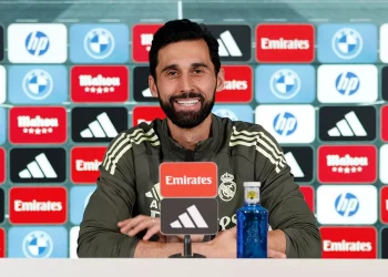 Arbeloa asume el mando del Real Madrid con ilusión y sentido de responsabilidad