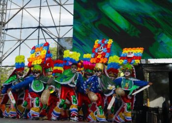 Más de 30 grupos folclóricos del Carnaval de Barranquilla izarán su bandera este puente festivo
