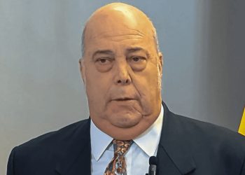Embajador de Colombia en EE. UU. califica como “logro diplomático” el diálogo entre Petro y Trump