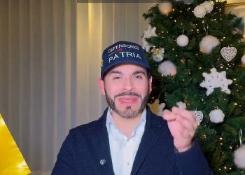 Abelardo de la Espriella exige a Trump, Bondi y Rubio revelar “verdad sobre narcoterrorismo en Colombia”