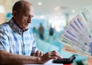 “Trabajar más y jubilarse después”: Asofondos lanza alerta por decreto del Gobierno tras alza del salario mínimo
