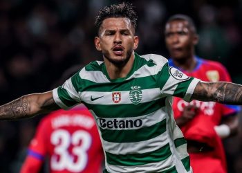 Luis Suárez lidera victoria de Sporting CP sobre PSG con doblete en Champions League