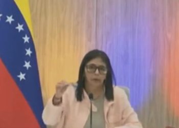 Delcy Rodríguez desafía a Trump y asegura que Venezuela no está bajo control extranjero