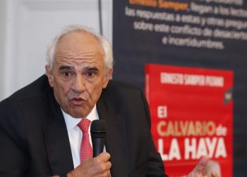 Ernesto Samper anuncia su voto por el Pacto Amplio y respalda a su candidata presidencial