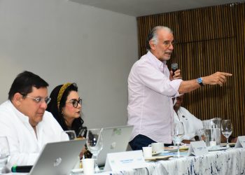 Gobernador Eduardo Verano resalta aprobación unánime del informe 2025 de la CRA con ejecución superior al 90 %