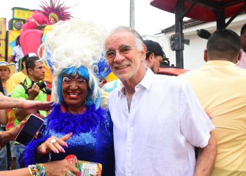 Gobernador Eduardo Verano honra la memoria, el millo y la identidad costera en Juan de Acosta