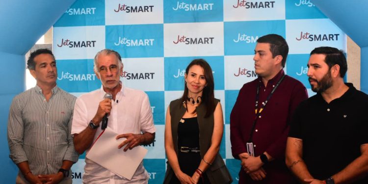 Atlántico fortalece su conectividad aérea con la ampliación de itinerarios de JetSmart hacia Bogotá