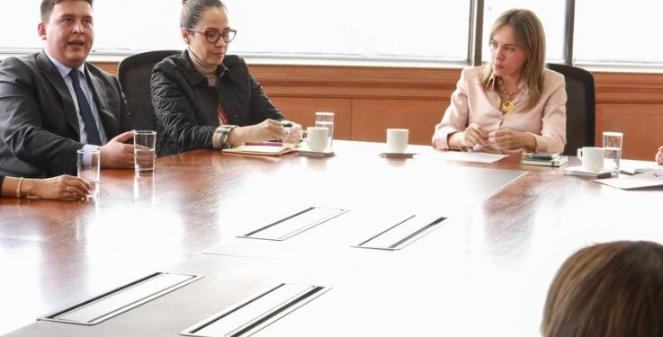 Procuraduría lideró mesa técnica sobre las funciones de Drogas la Rebaja en el Sistema de Salud