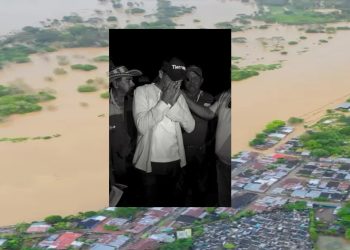 Alcalde de Tierralta, Córdoba, rompe en llanto ante campesinos por inundaciones y pérdidas materiales