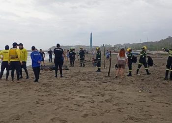 Joven universitario fallece por inmersión en playas de Pradomar