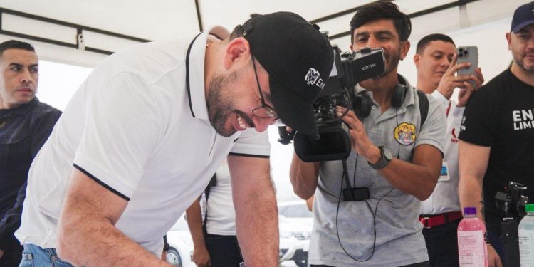 MinMinas ordena a estaciones de servicio aplicar rebaja de $500 en el precio de la gasolina