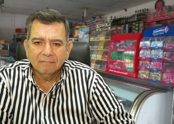 Tiendas de barrio en Barranquilla al límite por exigencias tributarias y extorsión