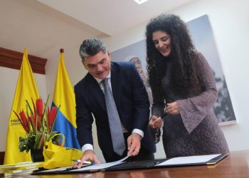 Procuraduría y Ministerio de las Culturas firman convenio para fortalecer la protección del patrimonio cultural del país