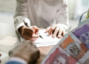 Contraloría advierte contratación por $32,88 billones en enero, antes de entrar en vigor la Ley de Garantías