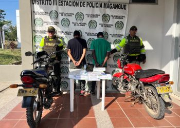 Dos capturados con más de 700 dosis de droga tras intentar engañar a policías haciéndose pasar por domiciliarios en Bolívar
