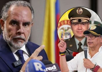 General Urrego rompe silencio y habla de la enemistad con Benedetti luego del allanamiento a su casa y rechaza señalamientos de Petro