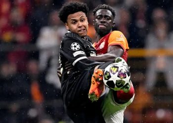 Galatasaray golpea primero: goleada a Juventus con protagonismo colombiano