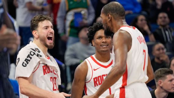 Durant supera los 32.000 puntos y los Lakers vuelven a caer