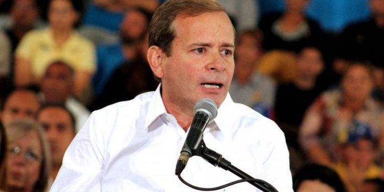 Ministerio Público de Venezuela revoca excarcelación de Juan Pablo Guanipa y ordena detención domiciliaria