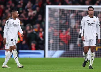 Mbappé y Bellingham buscan respuestas fuera de España ante la ola de lesiones