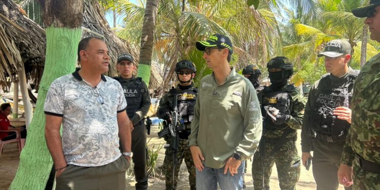 En Santa Verónica, Gobernación del Atlántico inicia caravanas de seguridad turística