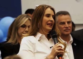 “En el corazón del uribismo caben todos, hasta los petristas”: Paloma Valencia al lanzar su candidatura