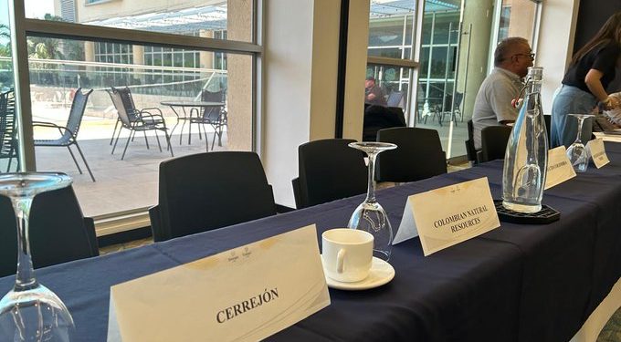 Plantón empresarial: mineras del carbón dejan sola mesa clave sobre transición justa en Valledupar