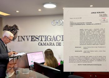 Robledo denuncia a Petro ante la Comisión de Acusaciones y respalda a organizaciones de pacientes que acusaron al ministro Jaramillo