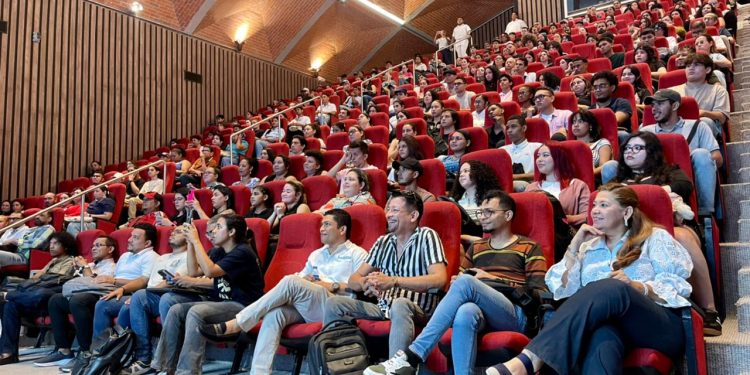 Con más de 2.000 estudiantes, la Fábrica de Cultura enciende sus motores creativos