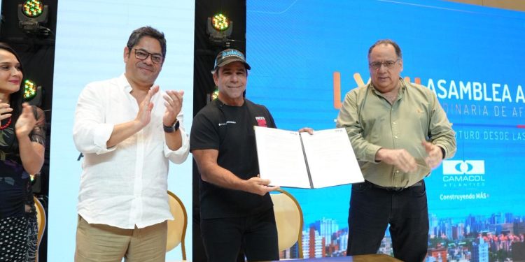 En Barranquilla entregamos la cuota inicial para comprar casa propia a las familias que más lo necesitan: alcalde Char