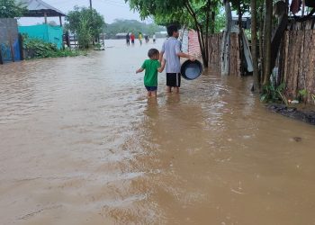 Contraloría alerta sobre riesgos y lentitud en atención a damnificados por lluvias en Córdoba