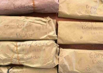 Detalles de paquetes con $145 millones incautados a escolta estaban marcados con nombres y destinos