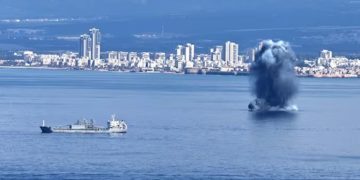 Estados Unidos destruye nueve buques de guerra iraníes, según Trump