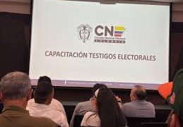 El CNE acreditó testigos electortales