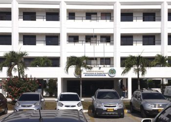 Patrullero de 20 años herido en intento de robo en Soledad