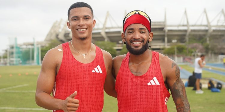 Dos velocistas del Atlántico, rumbo al Mundial de Relevos en Botsuana, África