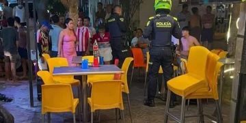 A bala limpia en Soledad: comerciante enfrenta a presunto sicario en Los Robles y desata violento tiroteo
