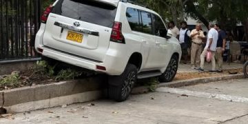 Intolerancia vial en Villa Campestre: conductor arremete contra motociclista tras leve choque