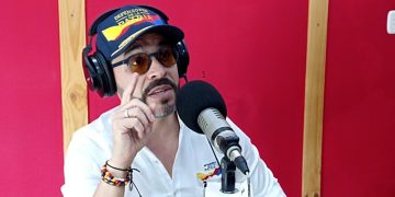 Abelardo de la espriella lanza duras críticas a Fecode, el sistema de salud y el Inpec; defiende modelo de seguridad y reta a Cepeda