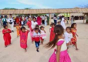 Más de 300 niños, niñas y adolescentes del pueblo Wayúu han sido atendidos en feria de servicios liderada por la Procuraduría en La Guajira
