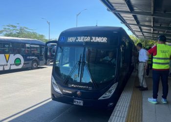Transmetro anuncia llegada de nuevos buses y refuerza medidas contra evasión en Barranquilla