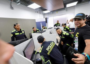 Barranquilla refuerza seguridad con moderna Sala de Red de Apoyo para la Policía Metropolitana