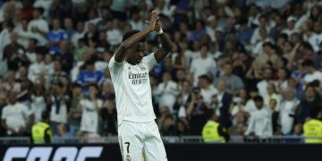 Real Madrid ganó, pero no se escapó de los silbidos de su afición